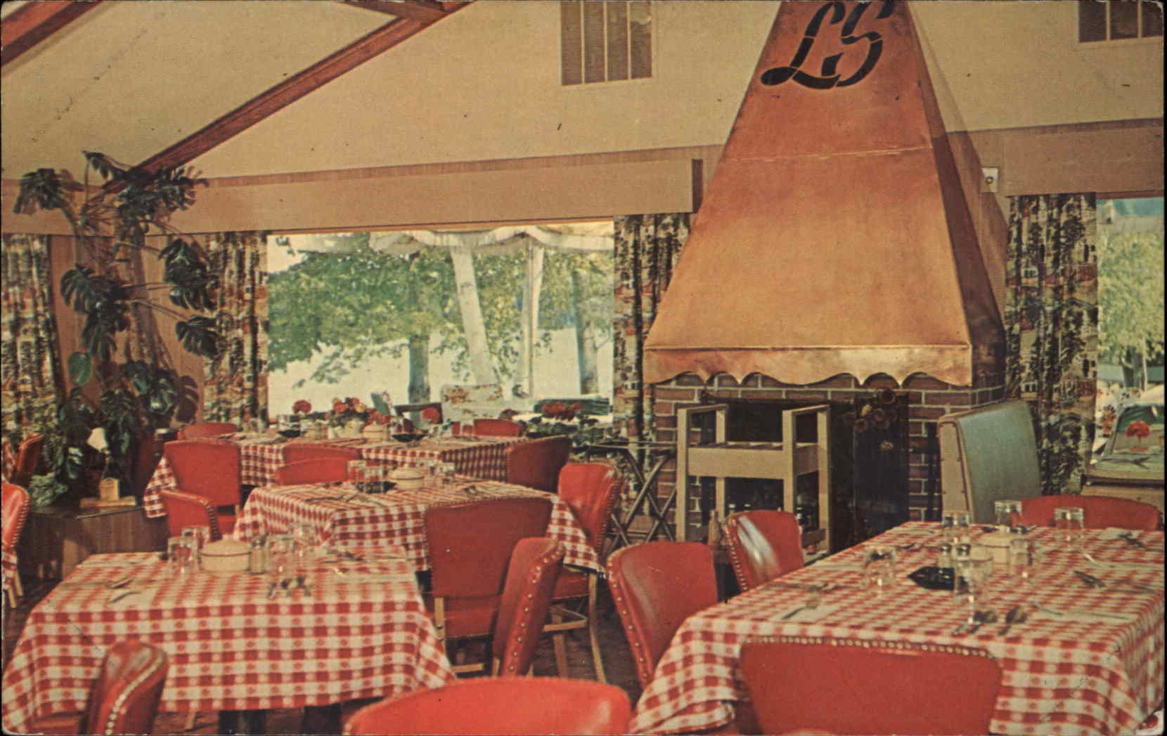 North Livermore Maine ME Motel Restaurant Interior Postcard