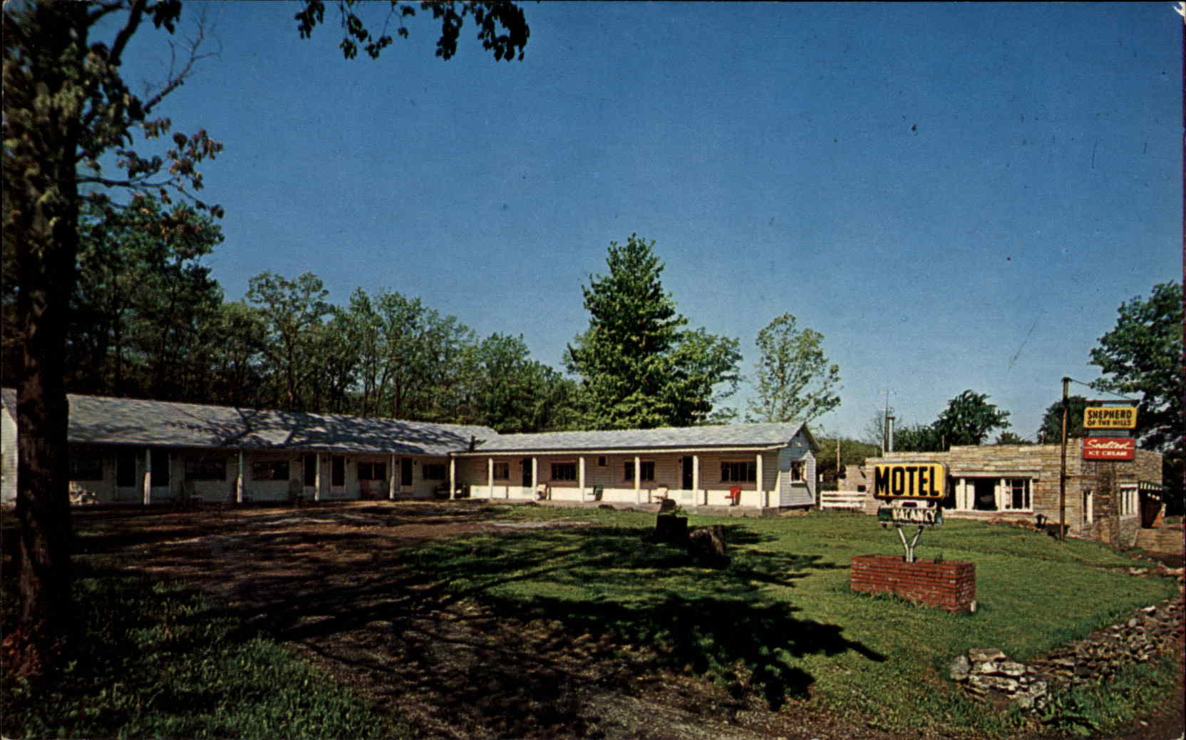Clarion Pennsylvania PA Motel Postcard