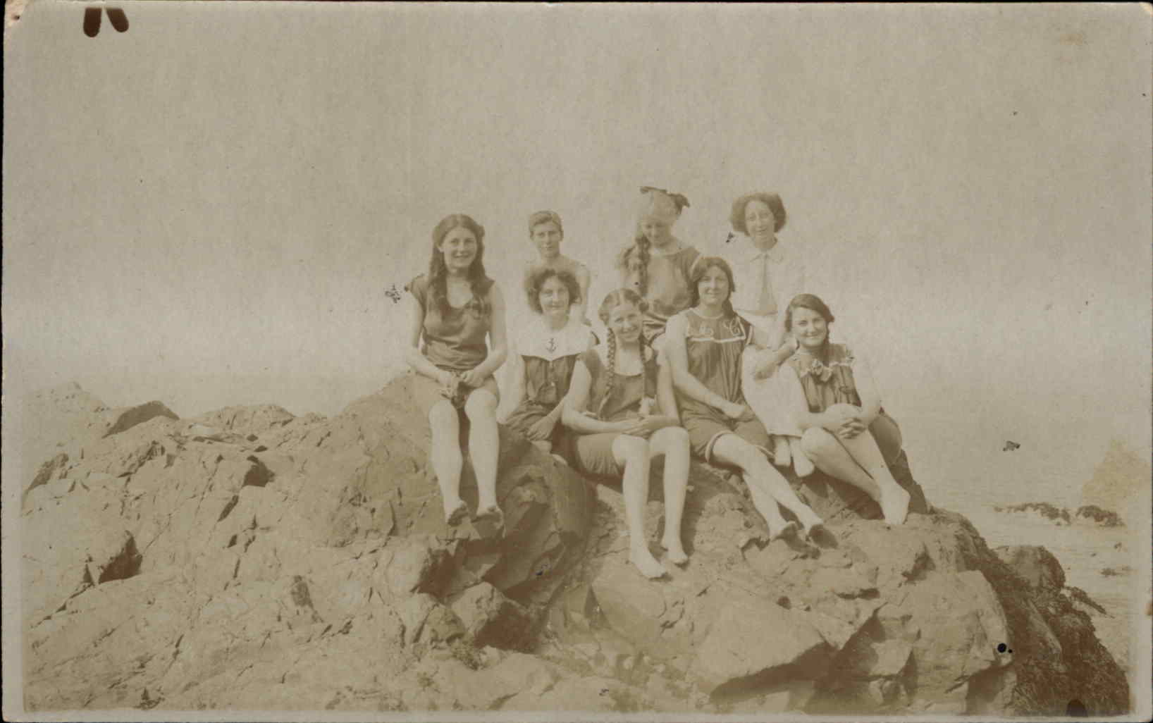 Beautiful Women & Lovely Ladies: Pinup & Bathing Beauty Beach Scene Rocks Group Picture RPPC Real Photo Postcard